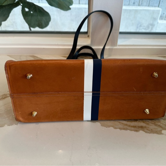 Clare V simple leather hard tote - Picture 6 of 6